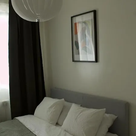 Aura - Lovely With Garage Parking *